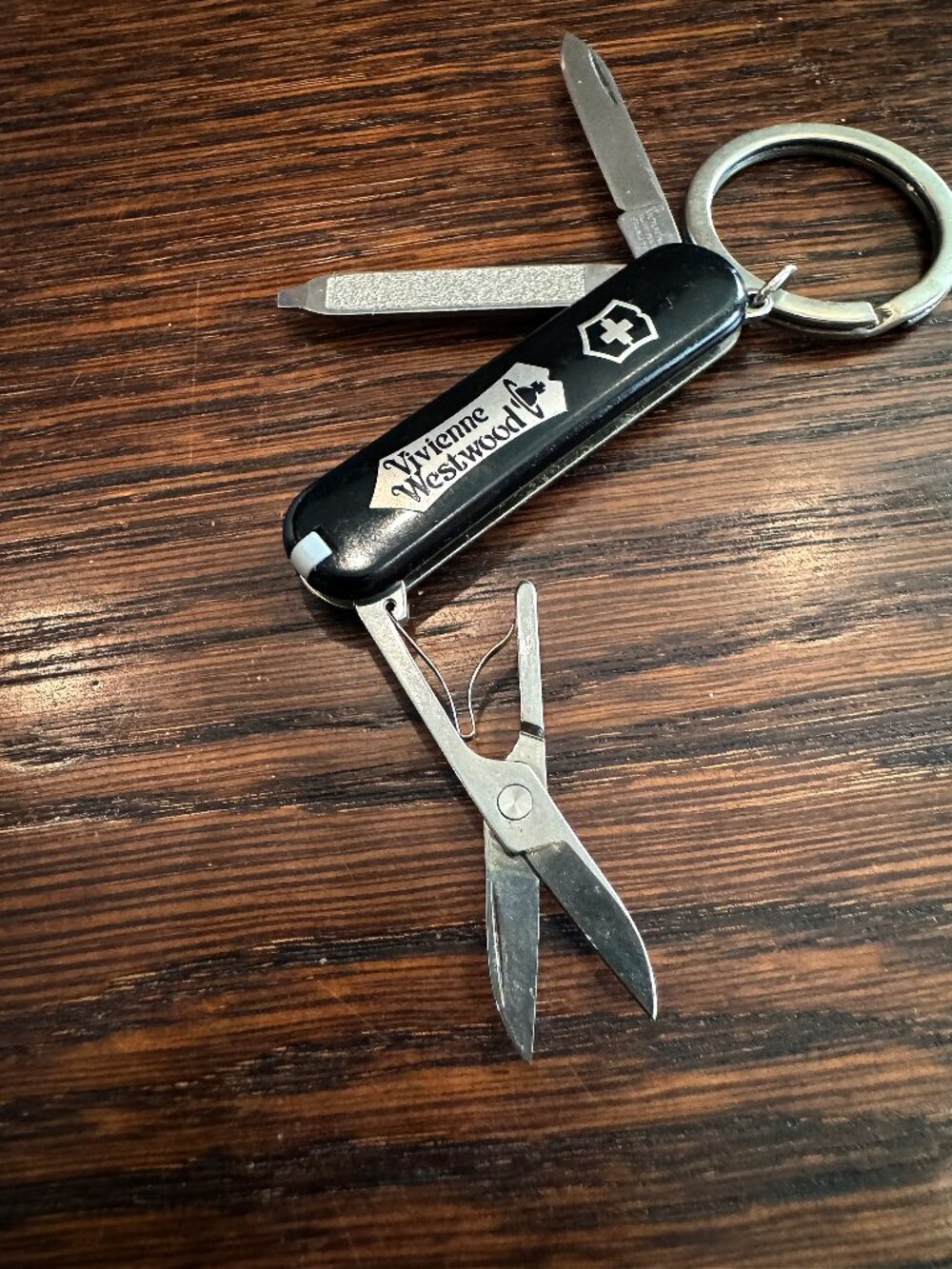 Rare Vintage Vivienne Westwood x Victorinox Swiss Army Knife – Limited Edition